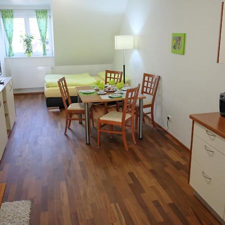 Jungingers Aparthotel Holzheim  Eksteriør billede